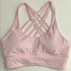 Free to be moved lululemon sportsbra powdered rose